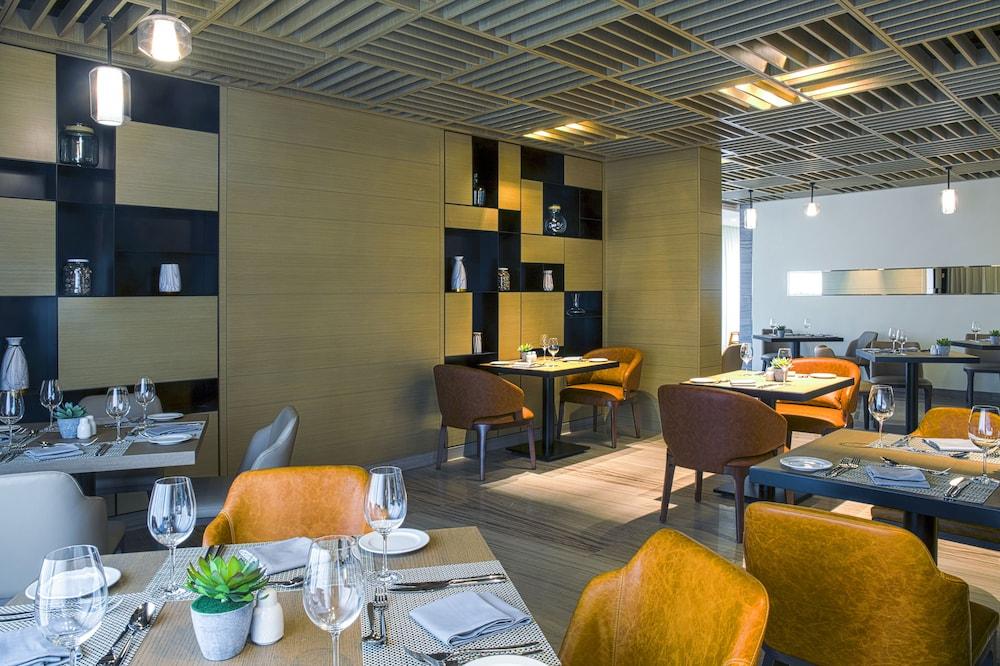 Grayton Hotel By Blazon Hotels Dubai Exterior foto